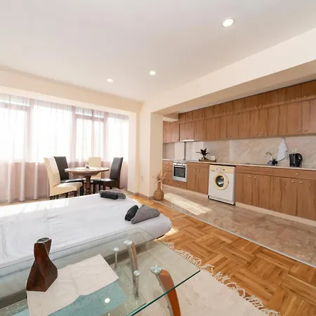 アパート Boris Garden Comfort