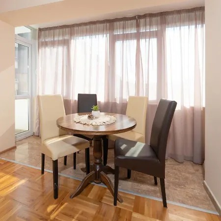 Boris Garden Comfort דירה *